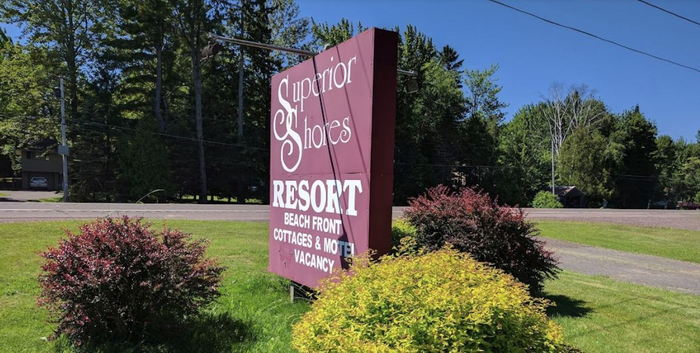 Superior Shores Resort (Johnsons Motel & Resort) - Web Listing